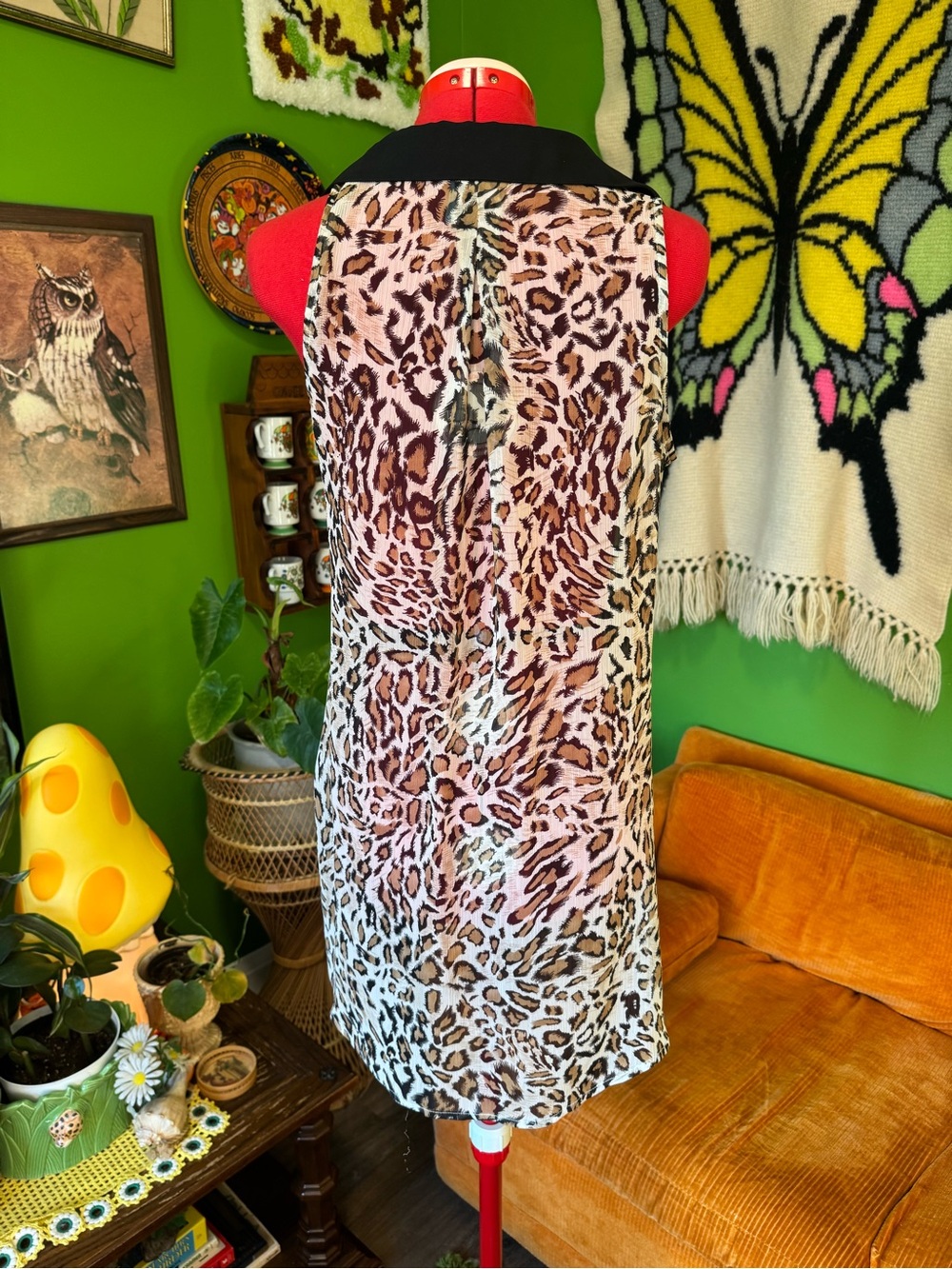 h.i.p. Red and Black Leopard-Print Lined Jacket - Picture 5 of 6